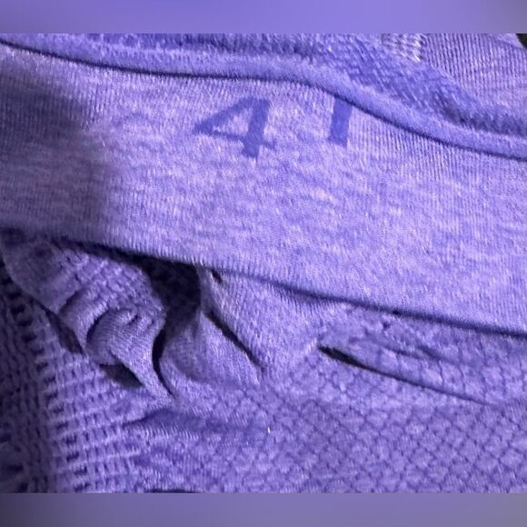 Lululemon in the flow crop II leggings heathered bruised berry purple 4 - Picture 8 of 8